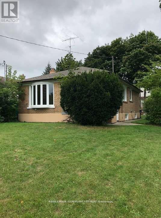 Detached at (MAIN LEVEL) - 38 PEKING ROAD, Toronto