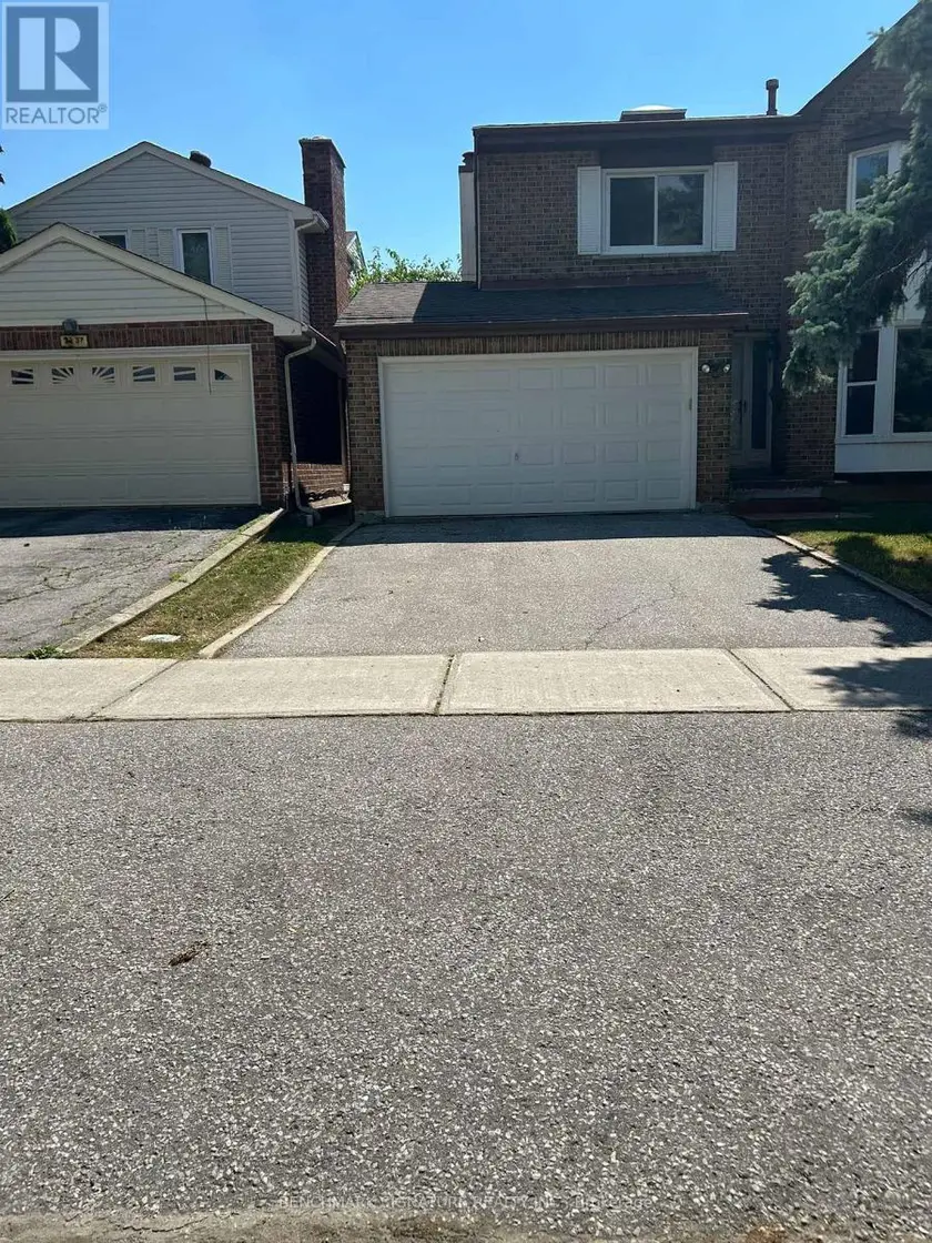 Detached at 35 WINTERMUTE BOULEVARD, Toronto