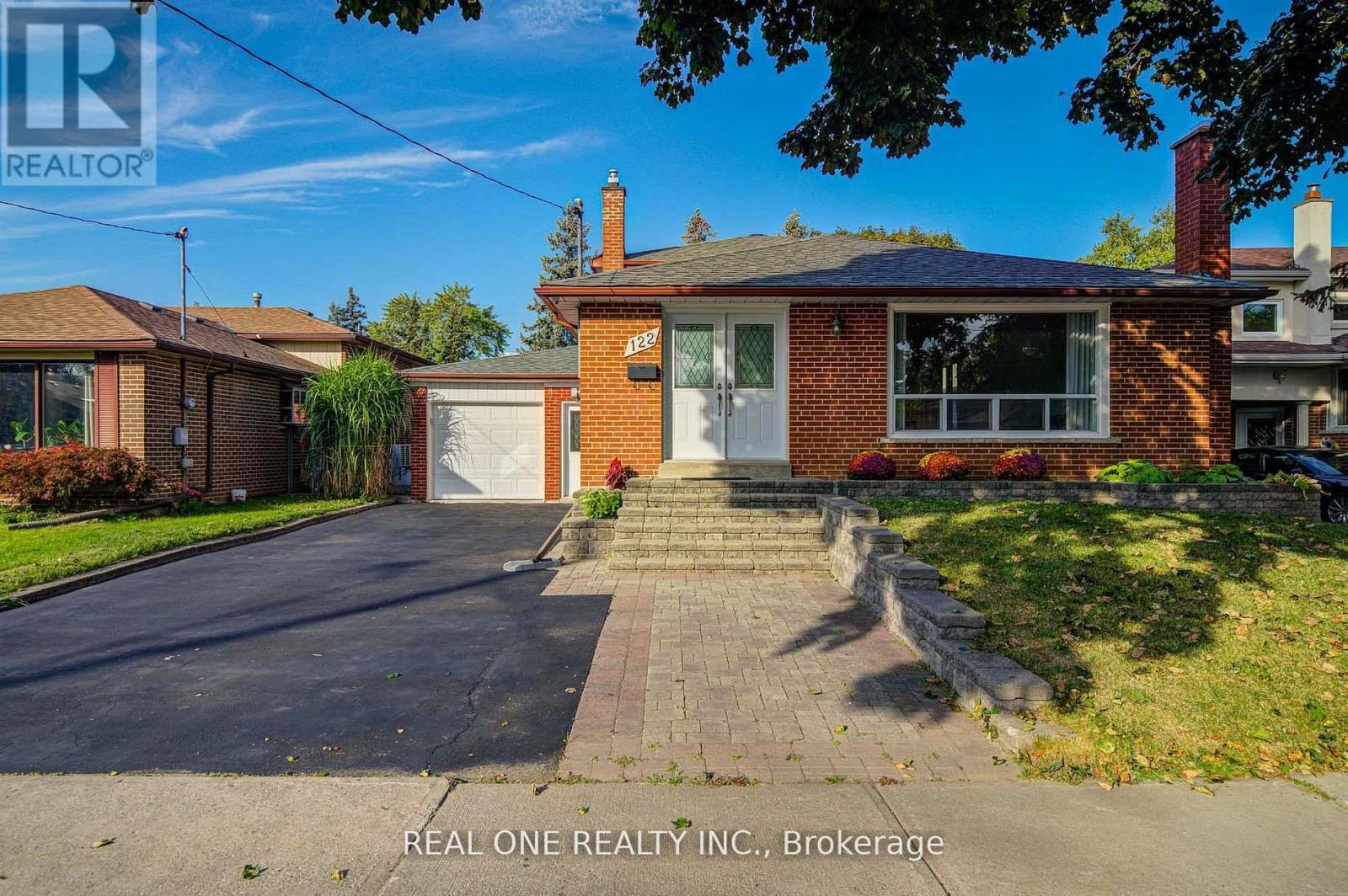 Detached at 122 MARILAKE DRIVE, Toronto