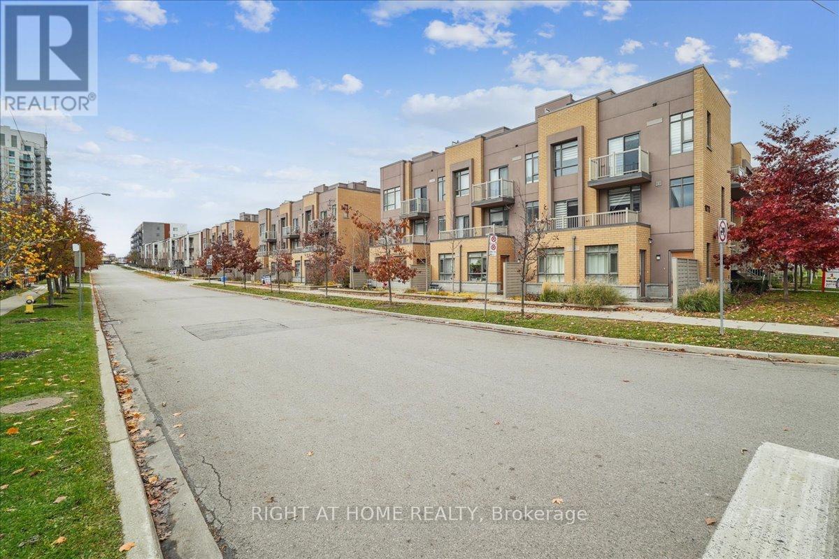 Townhouse at 304 - 90 ORCHID PLACE DRIVE, Toronto