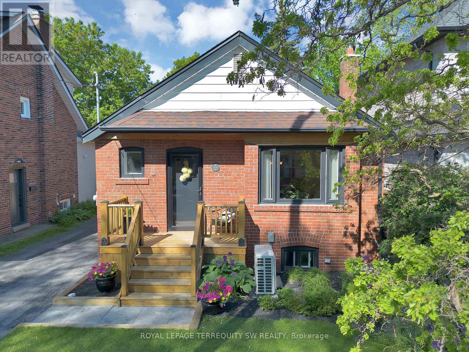 Detached at 100 HARDING BOULEVARD, Toronto