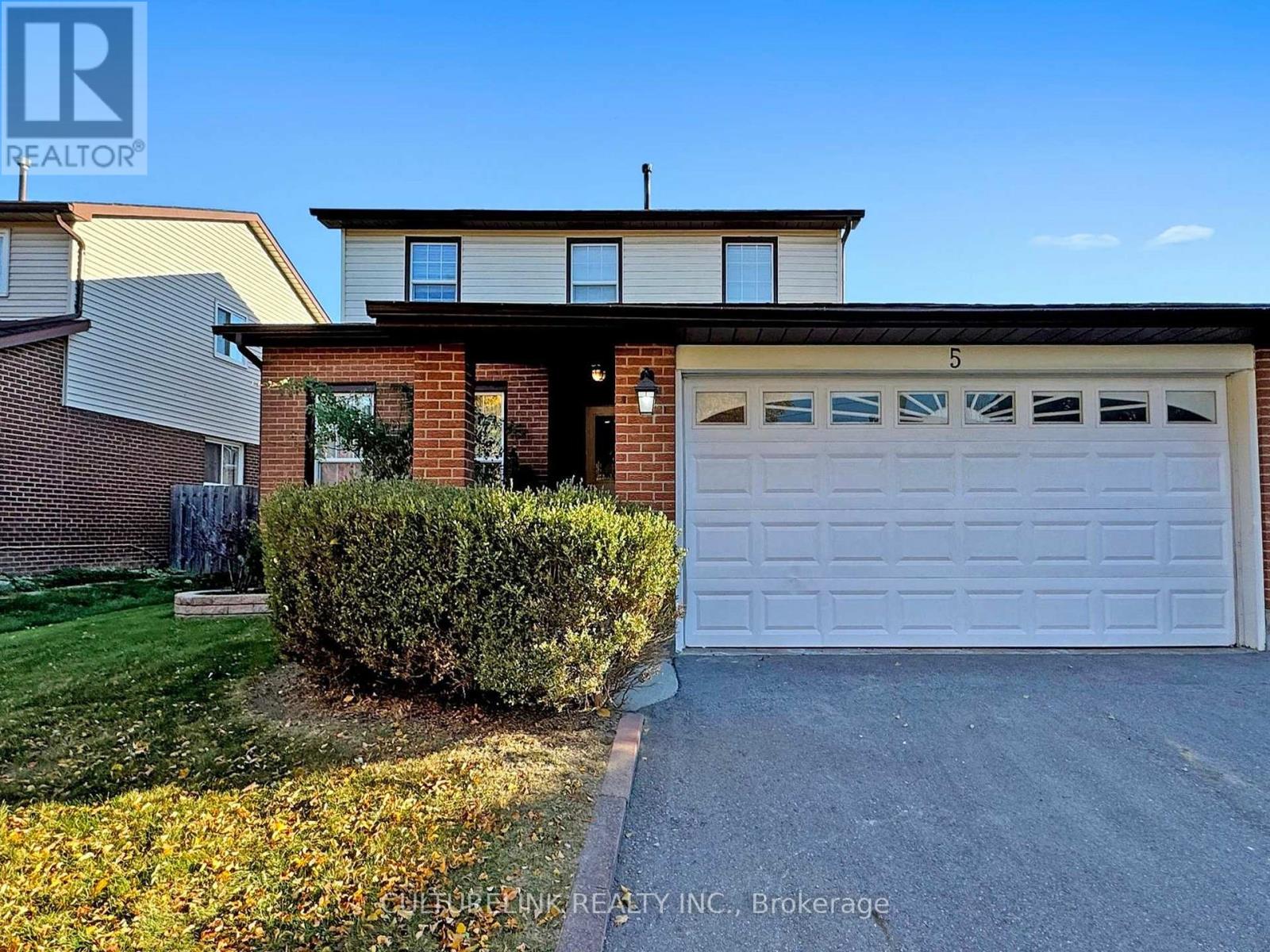 Detached at 5 HAVEN HILL SQUARE, Toronto