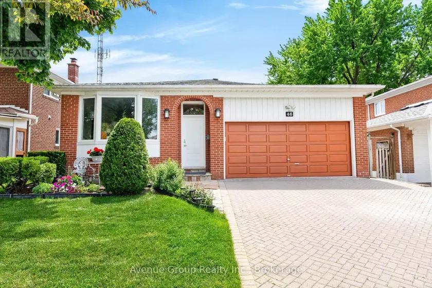 Detached at 46 DUNSDALE SQUARE, Toronto