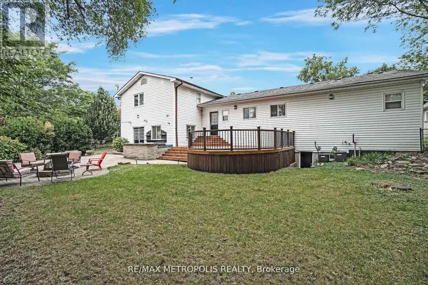 Detached at MAIN - 1872 APPLEVIEW ROAD, Pickering