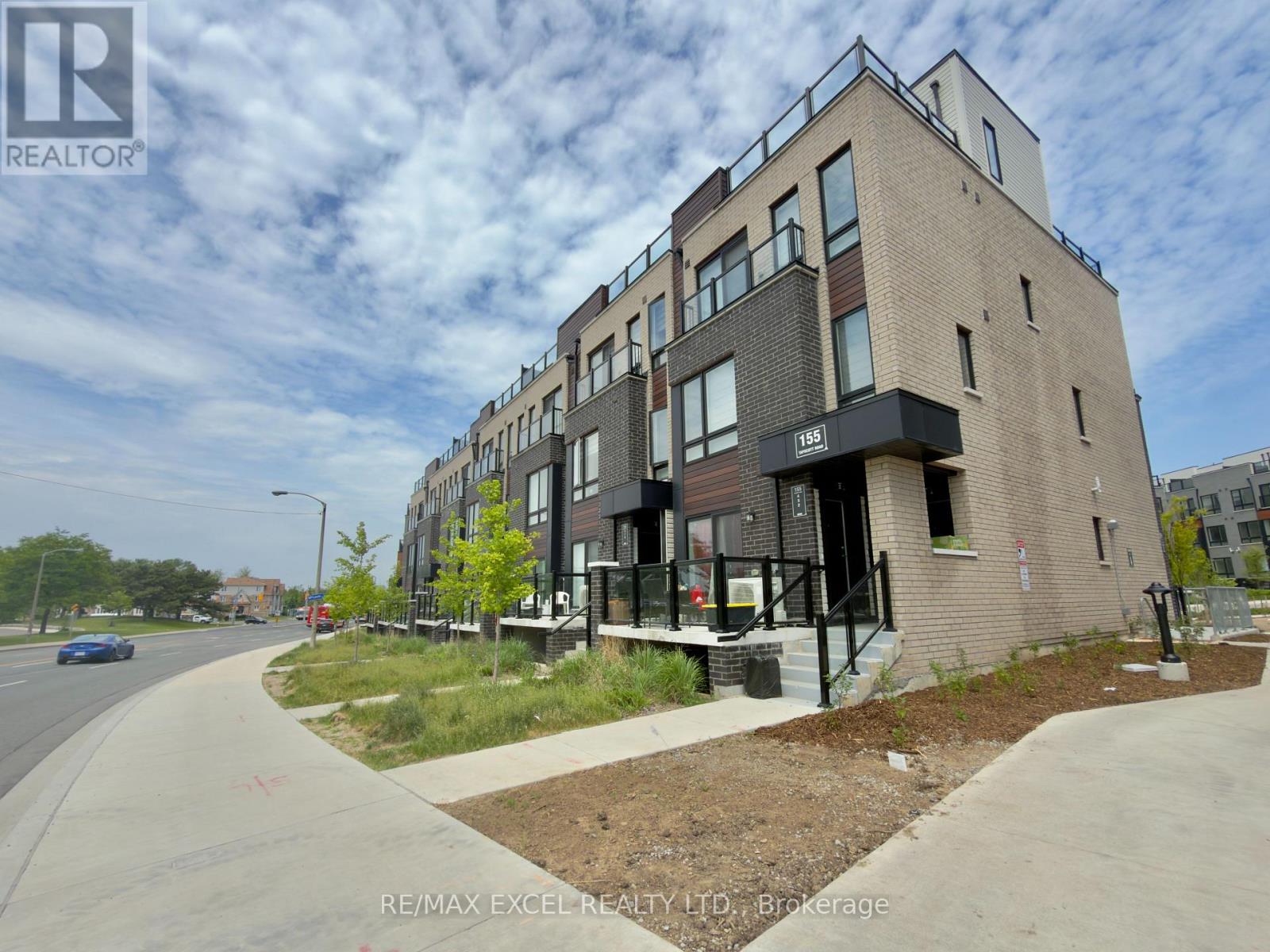 Townhouse at 21 - 155 TAPSCOTT ROAD, Toronto