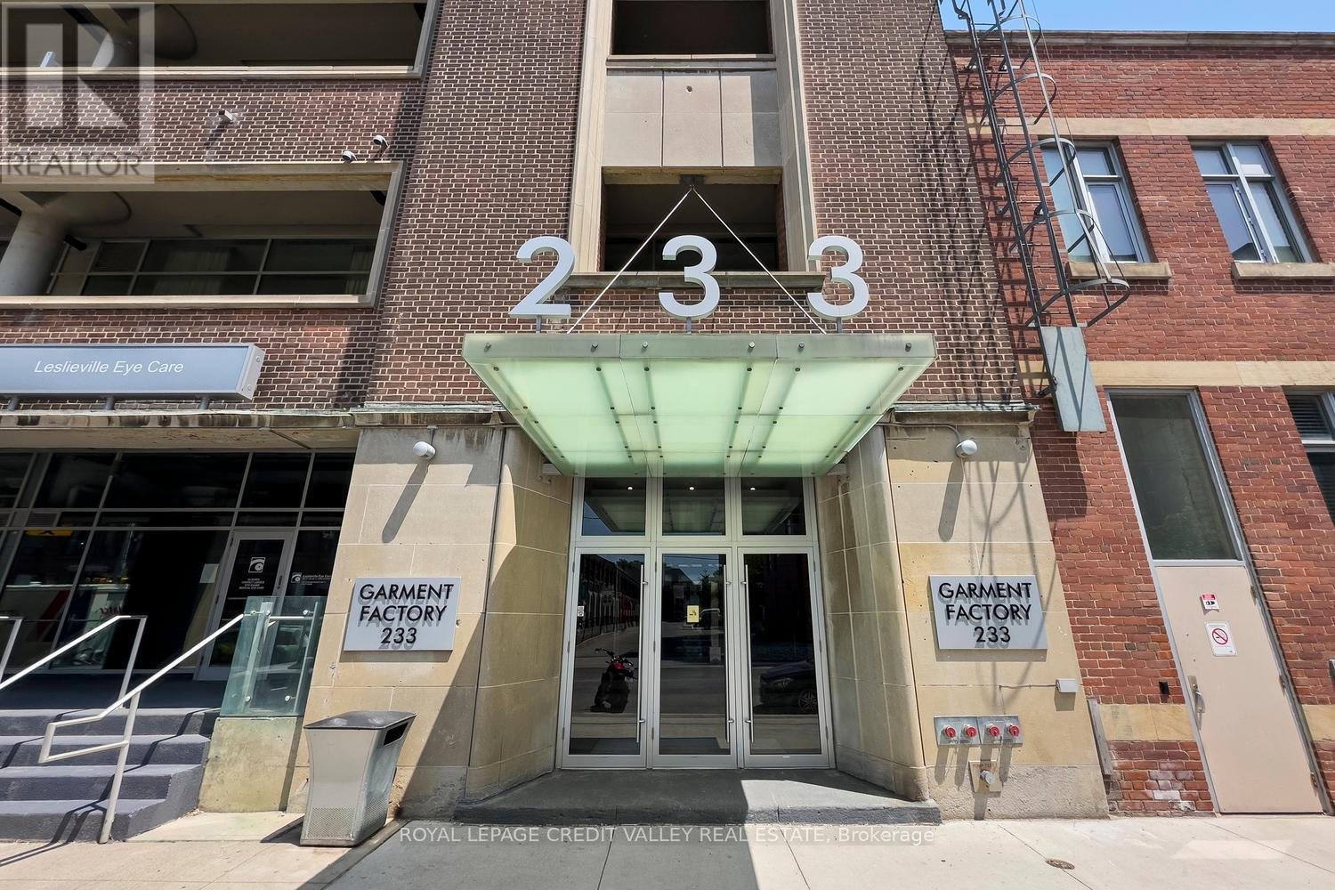 Apartment at 816 - 233 CARLAW AVENUE, Toronto