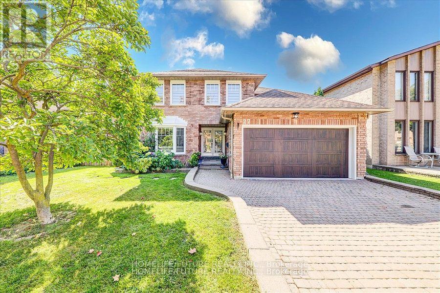 Detached at 27 SUGARBUSH SQUARE, Toronto