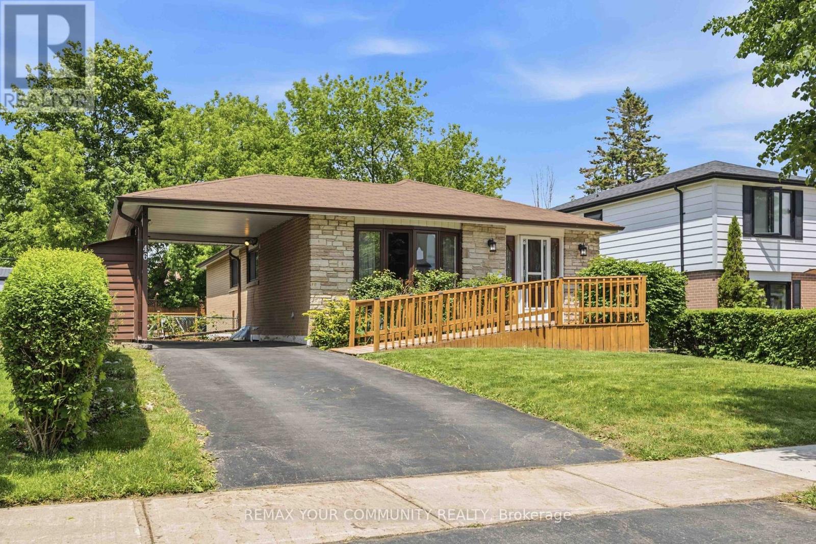 Detached at 46 EARSWICK DRIVE, Toronto