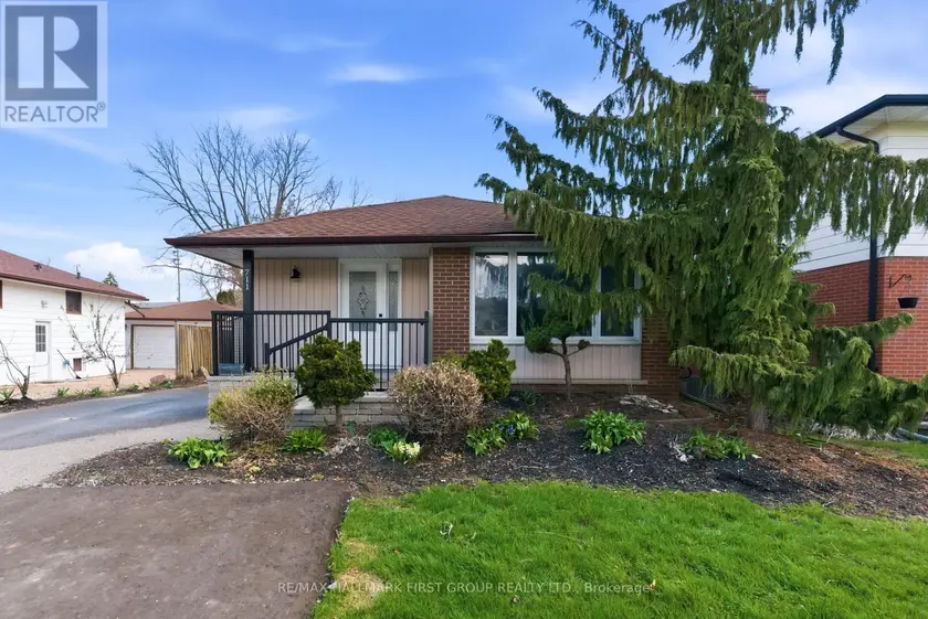 Detached at LOWER - 711 CENTRAL PARK BOULEVARD N, Oshawa