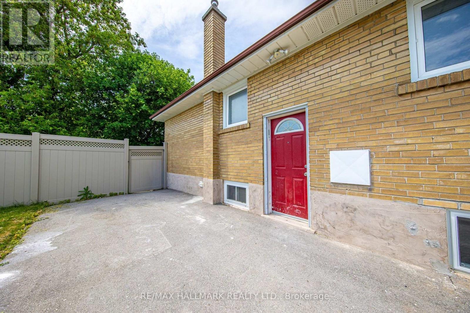 Detached at LOWER - 6 PALOMA PLACE, Toronto