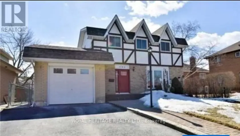 Detached at BSMT - 586 CREEKVIEW CIRCLE, Pickering