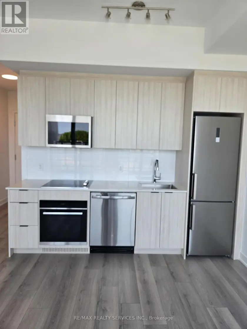 Apartment at 217 - 20 DEANS DRIVE, Toronto (Clairlea-Birchmount)