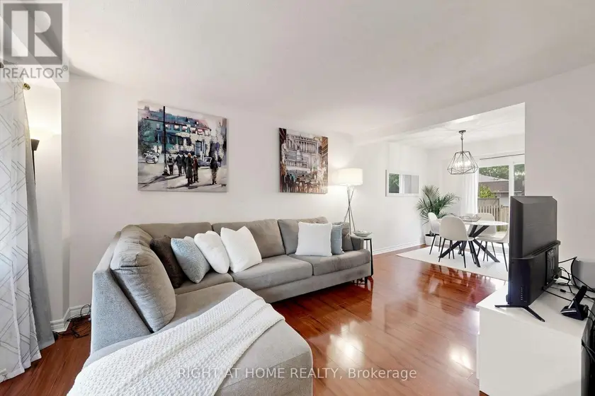 Semi-Detached/Link at 310 SHAMROCK COURT, Oshawa
