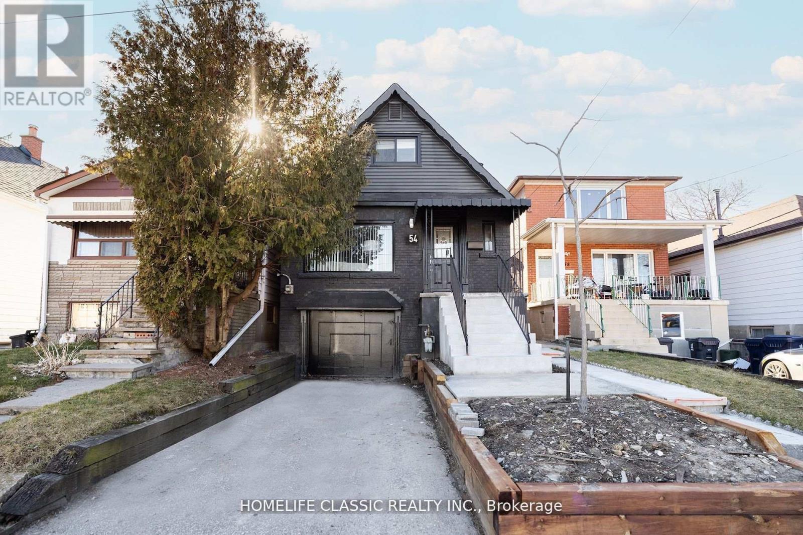 Detached at 54 SOUTH WOODROW BOULEVARD, Toronto (Birchcliffe-Cliffside)