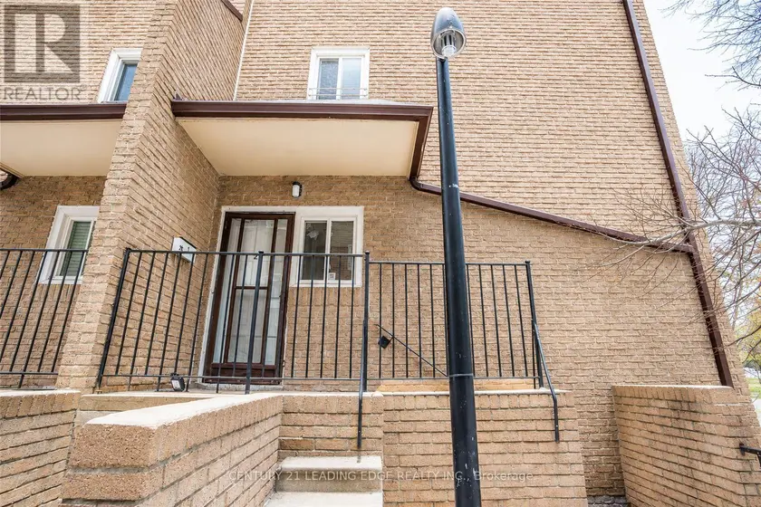 Townhouse at 26 - 91 MUIR DRIVE, Toronto