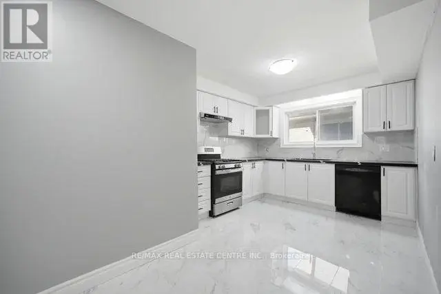 Detached at 53 FARMHILL COURT, Toronto