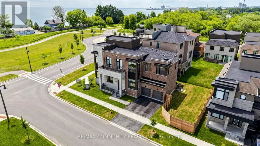 Detached at 2 CRYDERMAN LANE, Clarington