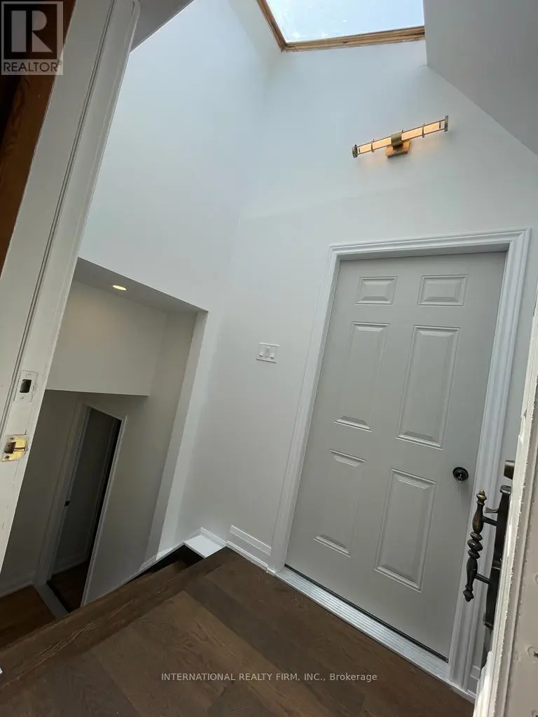 Detached at BASEMENT UNIT - 53 OAKRIDGE DRIVE, Toronto