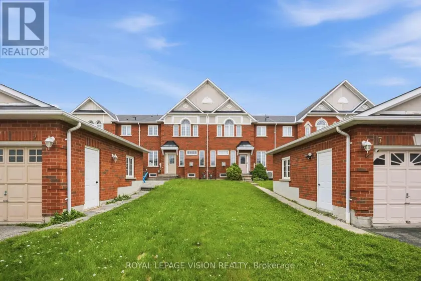 Townhouse at 9 WINDLE DRIVE, Ajax (Central West)