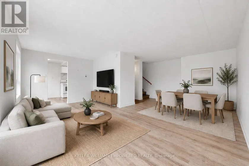 Townhouse at 36 - 43 TAUNTON ROAD E, Oshawa