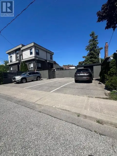 Multiplex at UNIT 1 (BSMNT) - 379 O'CONNOR DRIVE, Toronto (East York)