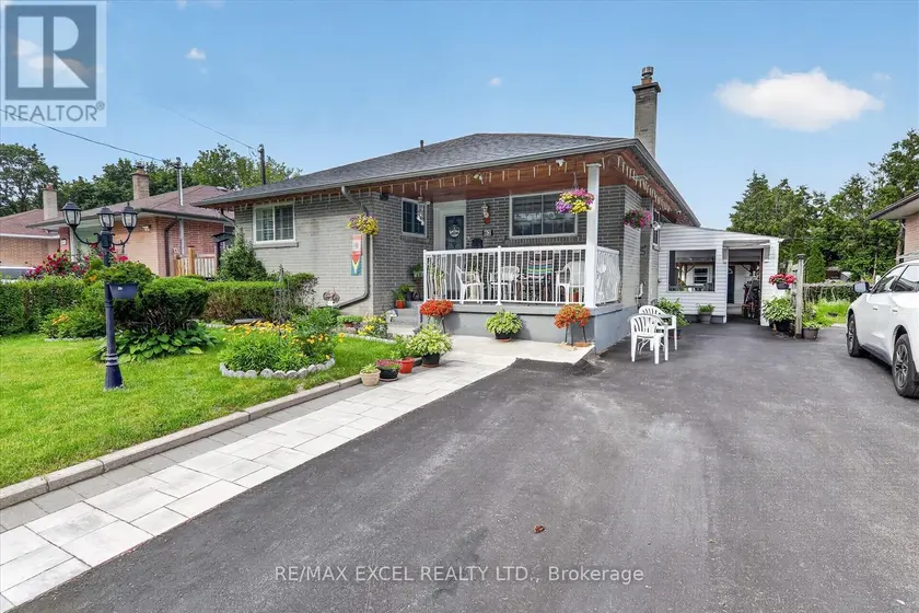 Detached at 62 SUNDANCE CRESCENT, Toronto