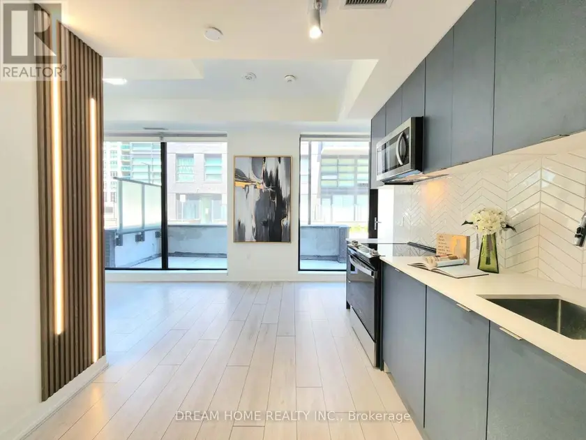Townhouse at 138 - 1612 CHARLES STREET, Whitby