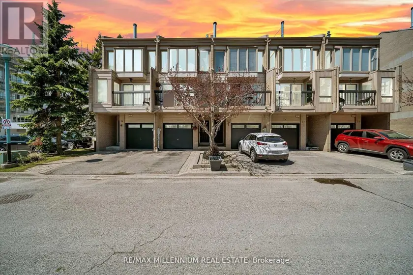 Townhouse at 62 CUMBERLAND LANE, Ajax