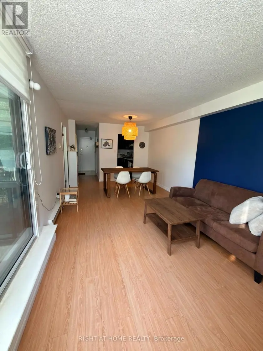 Apartment at #208 - 2500 BRIDLETOWNE CIRCLE, Toronto (L'Amoreaux)