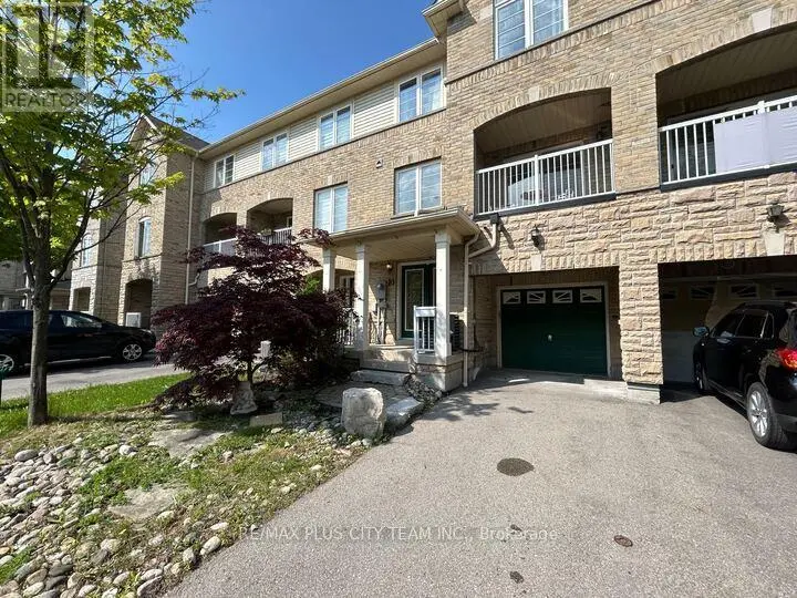 Townhouse at 10 CULLCASTLE STREET W, Ajax