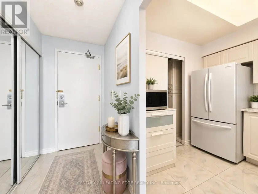 Apartment at 2721 - 68 CORPORATE DRIVE, Toronto