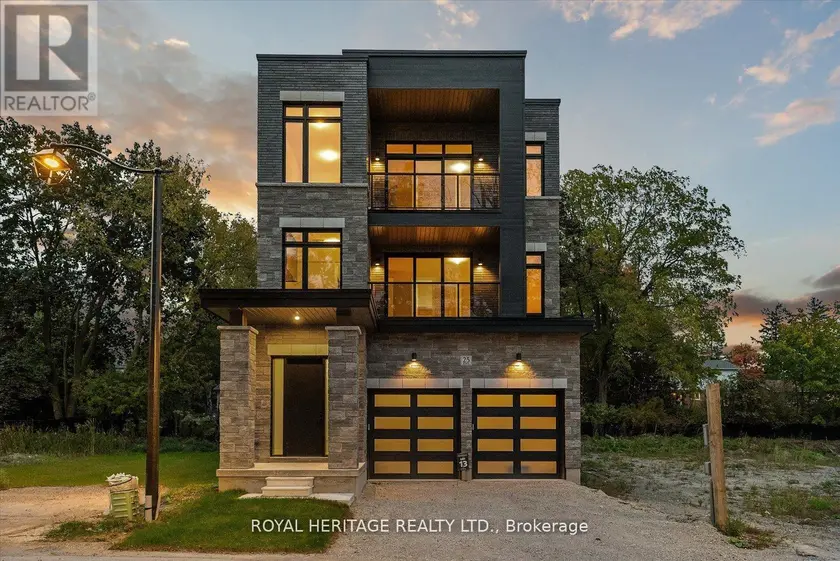 Detached at 25 INVERLYNN WAY, Whitby (Lynde Creek)