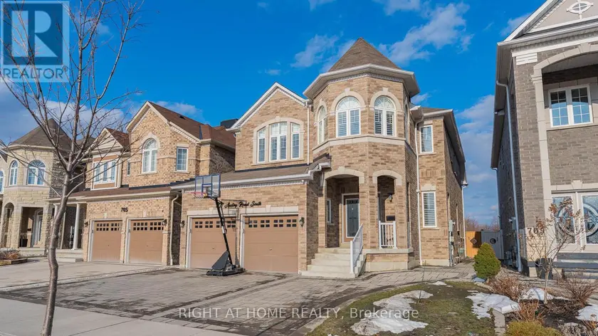 Detached at 707 AUDLEY ROAD S, Ajax