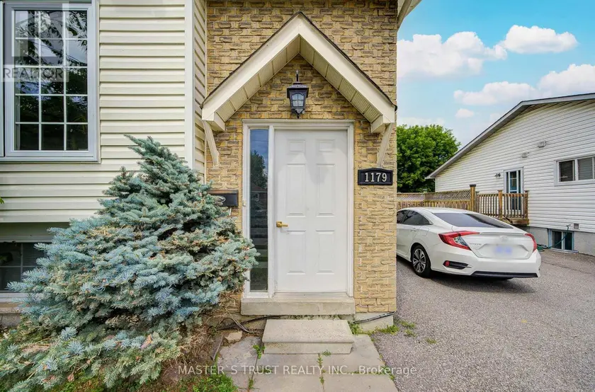 Semi-Detached/Link at 1179 SIMCOE STREET S, Oshawa