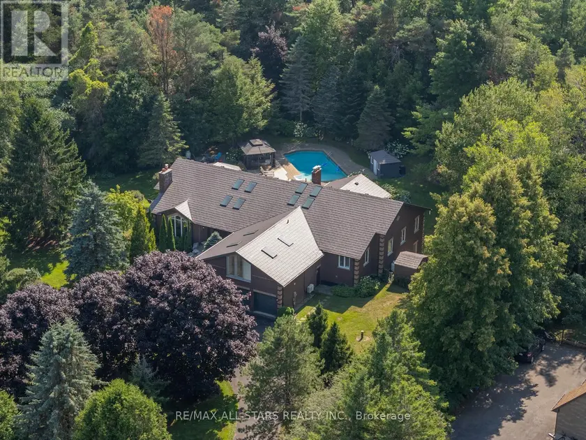 Detached at 64 WOODBRIDGE CIRCLE, Scugog