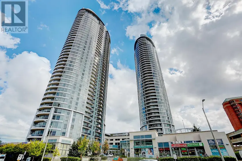 Apartment at 923 - 135 VILLAGE GREEN SQUARE, Toronto
