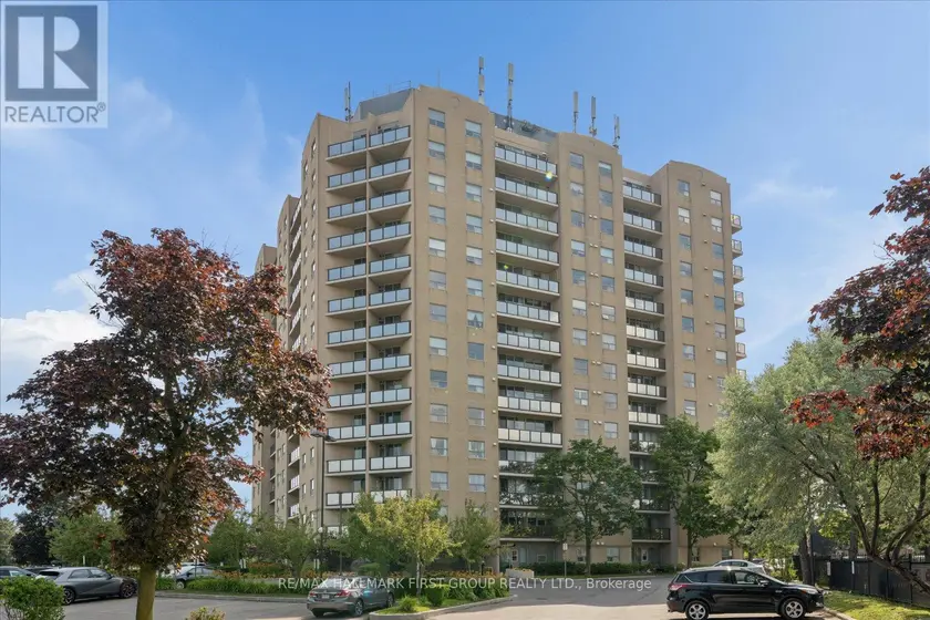 Apartment at 206 - 2 WESTNEY ROAD N, Ajax (Central West)