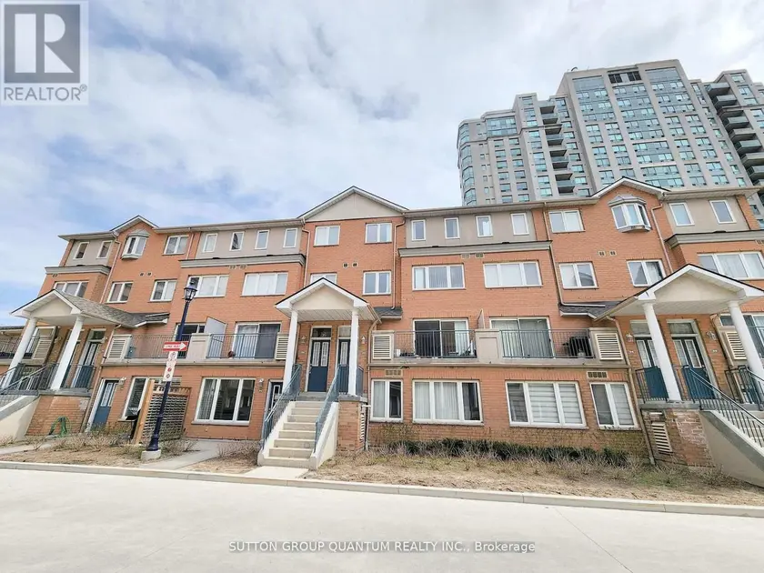 Townhouse at 7 - 119 OMNI DRIVE, Toronto