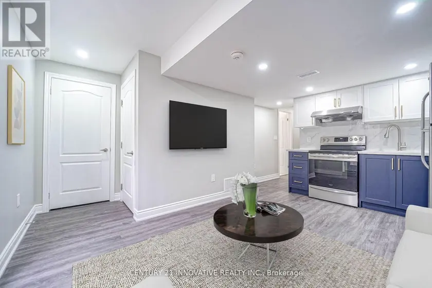 Townhouse at BSMT - 19 TAIT COURT, Toronto