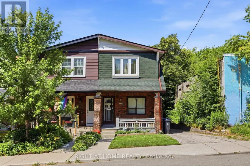 Semi-Detached/Link at 204 HIGHFIELD ROAD, Toronto