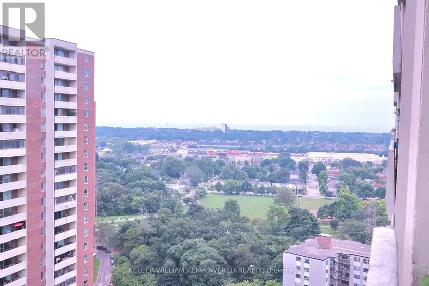 Apartment at 2603 - 1 MASSEY SQUARE, Toronto (Crescent Town)