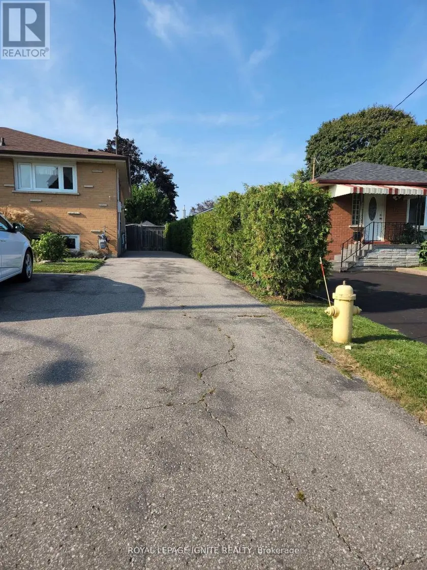 Detached at 14 SUNSET ROAD, Clarington