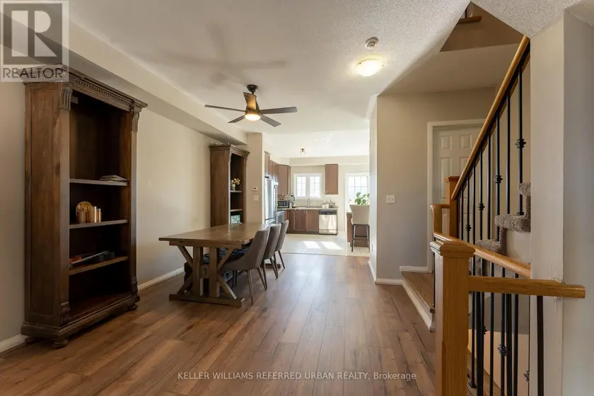 Townhouse at 14 - 1250 ST MARTINS DRIVE, Pickering (Bay Ridges)