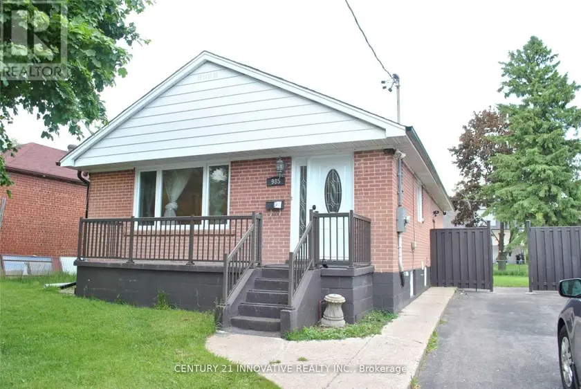 Detached at BSMT STUDIO SPACE - 985 VICTORIA PARK AVENUE, Toronto (Crescent Town)