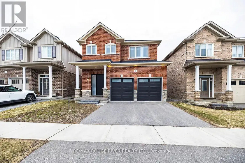 Detached at 10 MOSES CRESCENT, Clarington (Bowmanville)