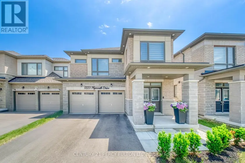 Detached at 1223 PLYMOUTH DRIVE, Oshawa