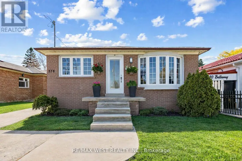 Detached at 578 BELLAMY ROAD N, Toronto