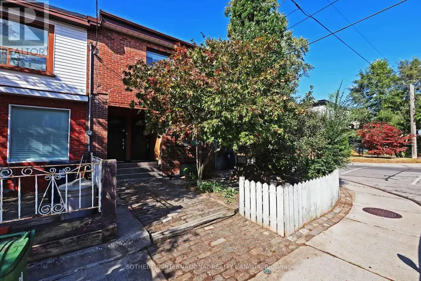 Detached at LOWER - 212 GLEBEMOUNT AVENUE, Toronto