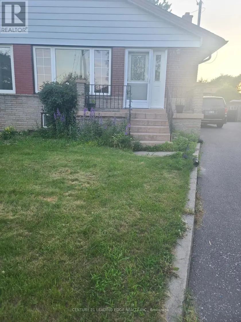 Semi-Detached/Link at MAIN FLOOR - 108 ROCHMAN BOULEVARD, Toronto