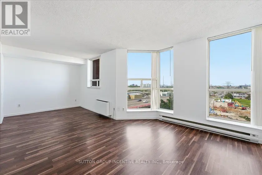 Apartment at 817 - 2460 EGLINTON AVENUE E, Toronto